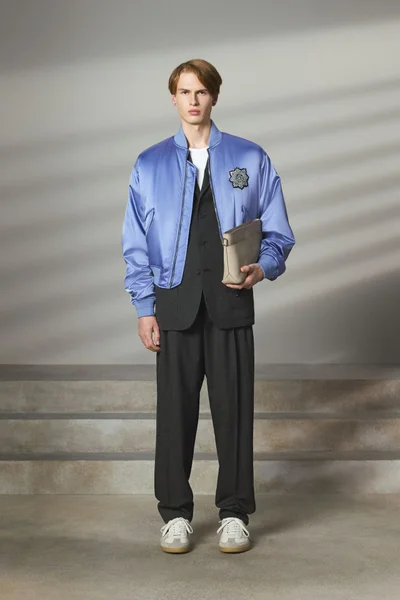 Look 44